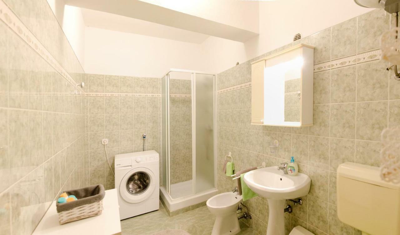 Apartman Leni Пореч Екстер'єр фото